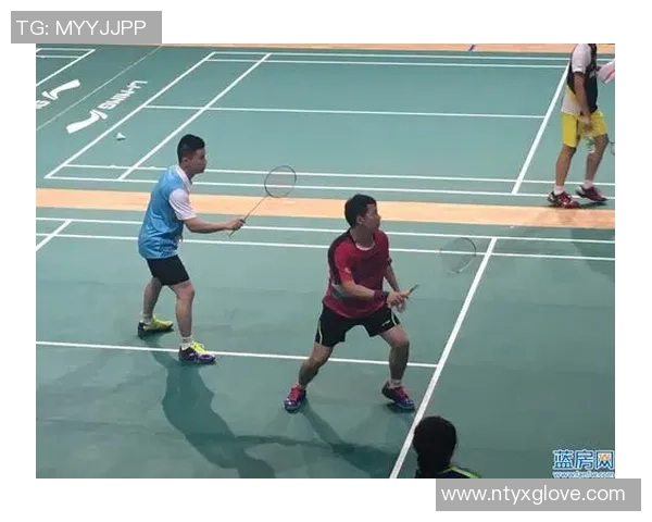 杭州羽毛球队在邀请赛中的经验与表现分析与点评